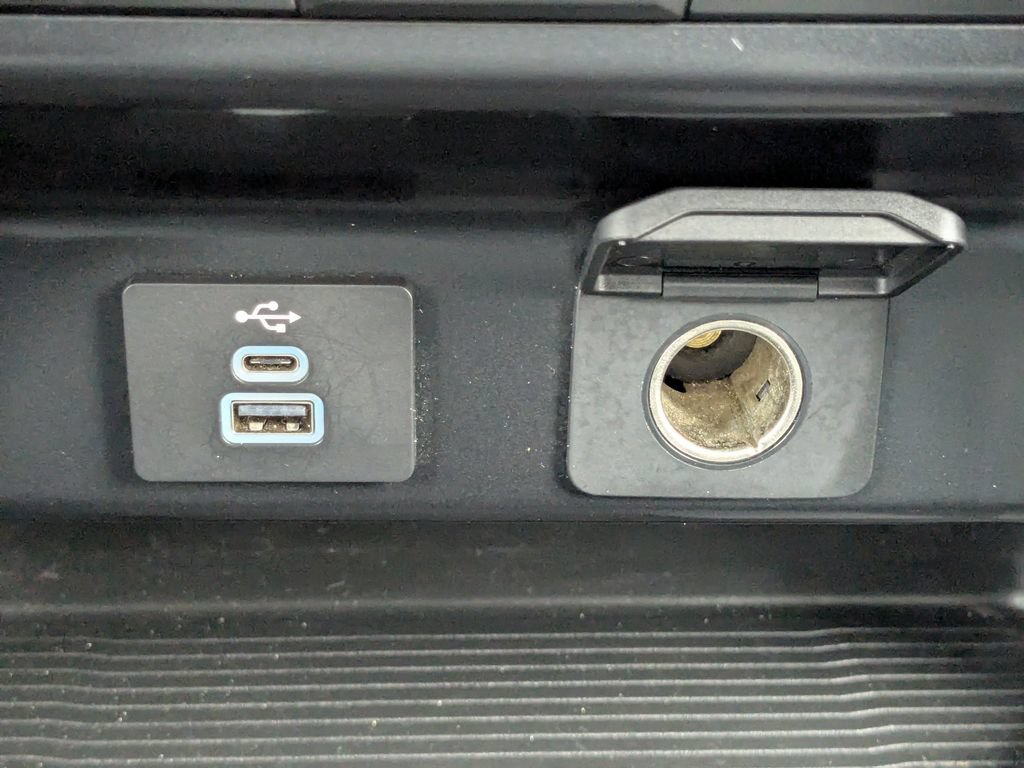 Used 2025 Ford F350 XLT AWD/4WD image 27