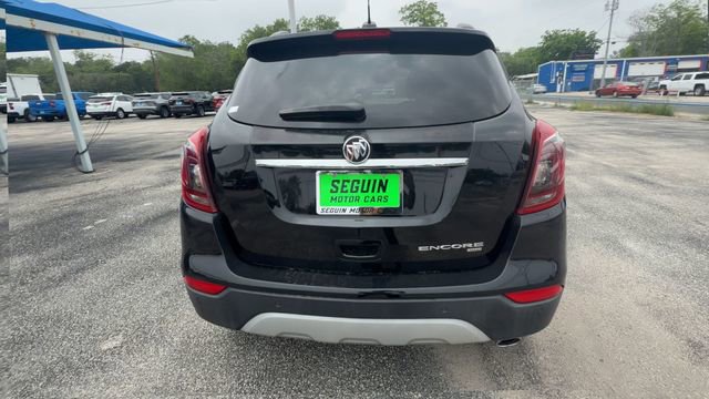 Used 2022 Buick Encore Preferred w/ Safety Package II AWD/4WD image 7