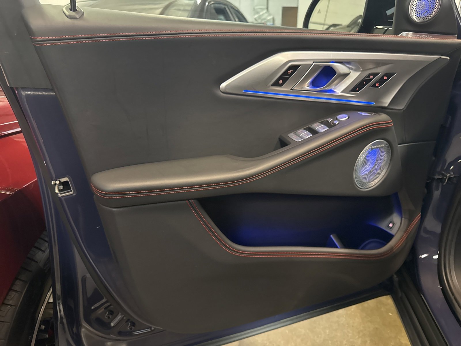 Used 2024 BMW XM Label Red image 8