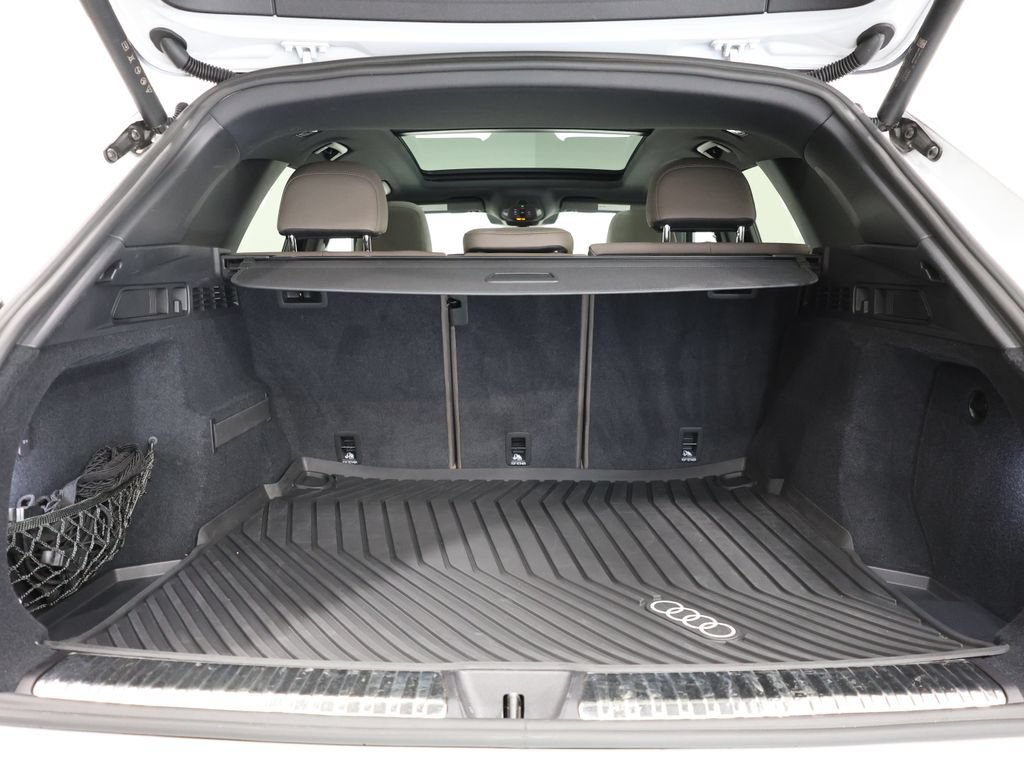 Certified 2025 Audi Q5 Premium w/ Premium Plus AWD/4WD image 28