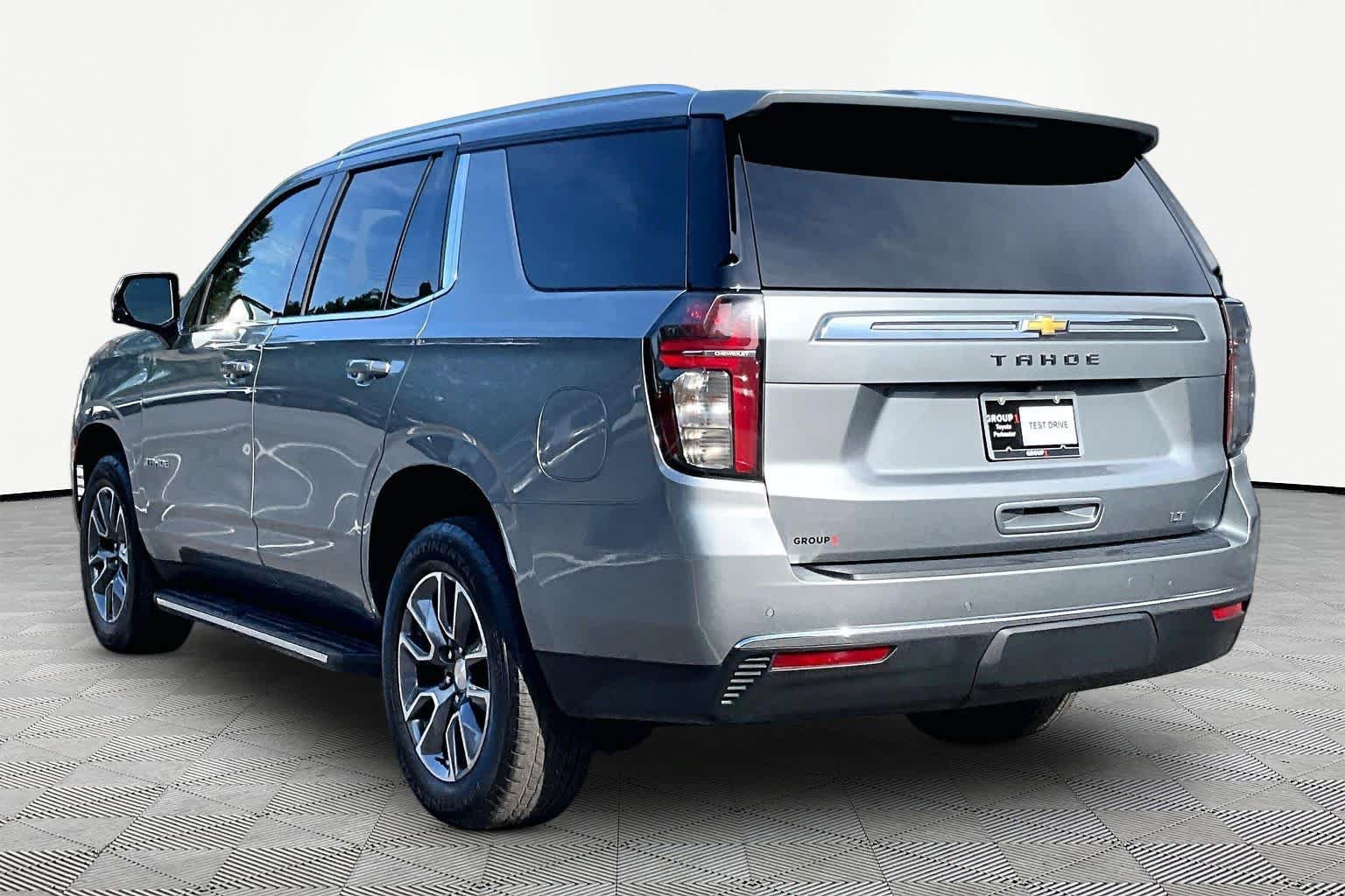 Used 2024 Chevrolet Tahoe LT w/ LT Signature Plus Package RWD image 12