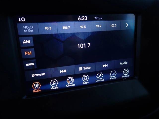 Used 2018 Jeep Compass Latitude w/ Popular Equipment Group AWD/4WD image 21