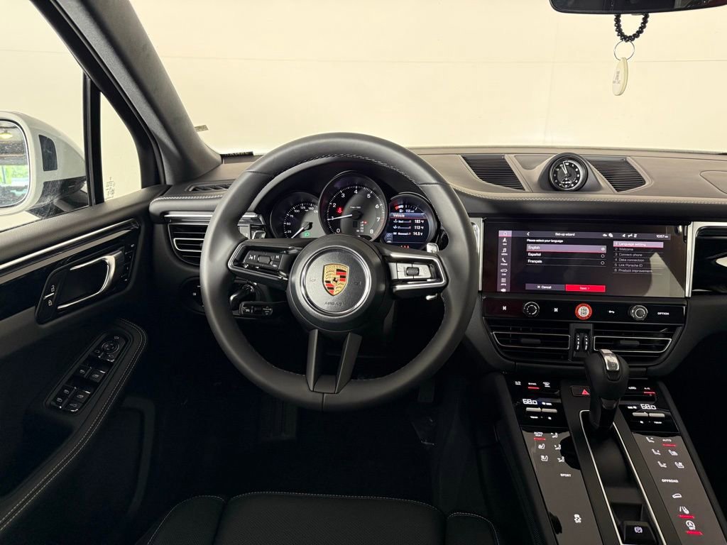 New 2025 Porsche Macan image 20