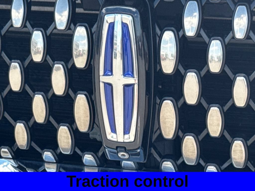 Used 2020 Lincoln Aviator Grand Touring w/ Equipment Group 301A AWD/4WD image 16