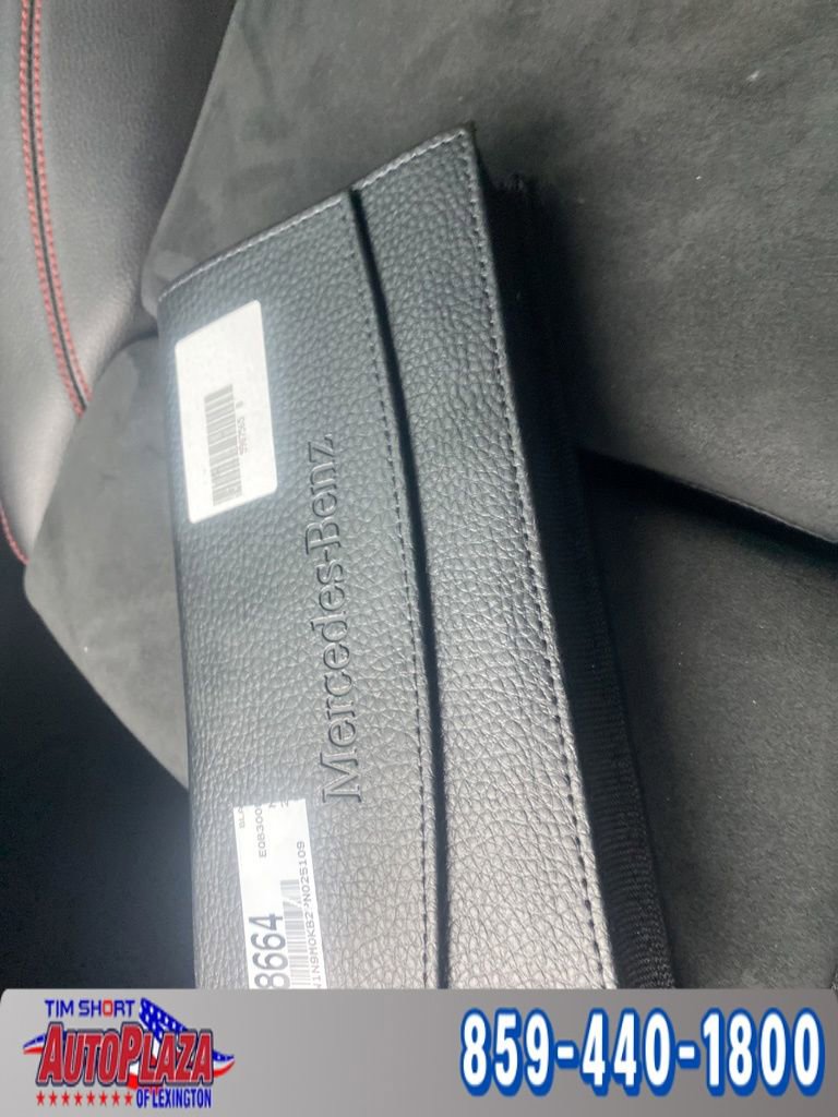 Used 2023 Mercedes-Benz EQB 300 4MATIC image 46