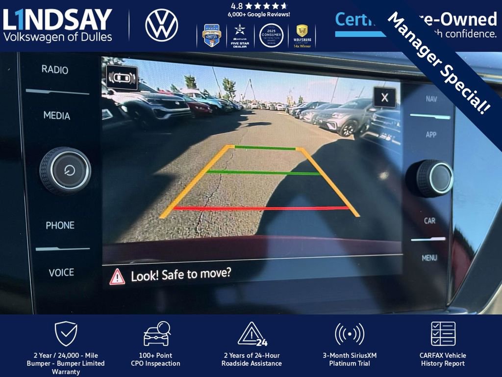 Certified 2022 Volkswagen Taos SEL image 18