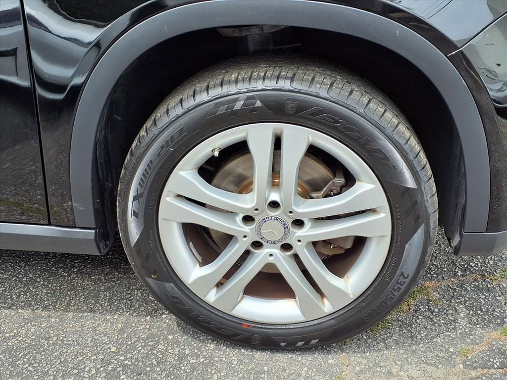 Used 2017 Mercedes-Benz GLA 250 4MATIC image 4