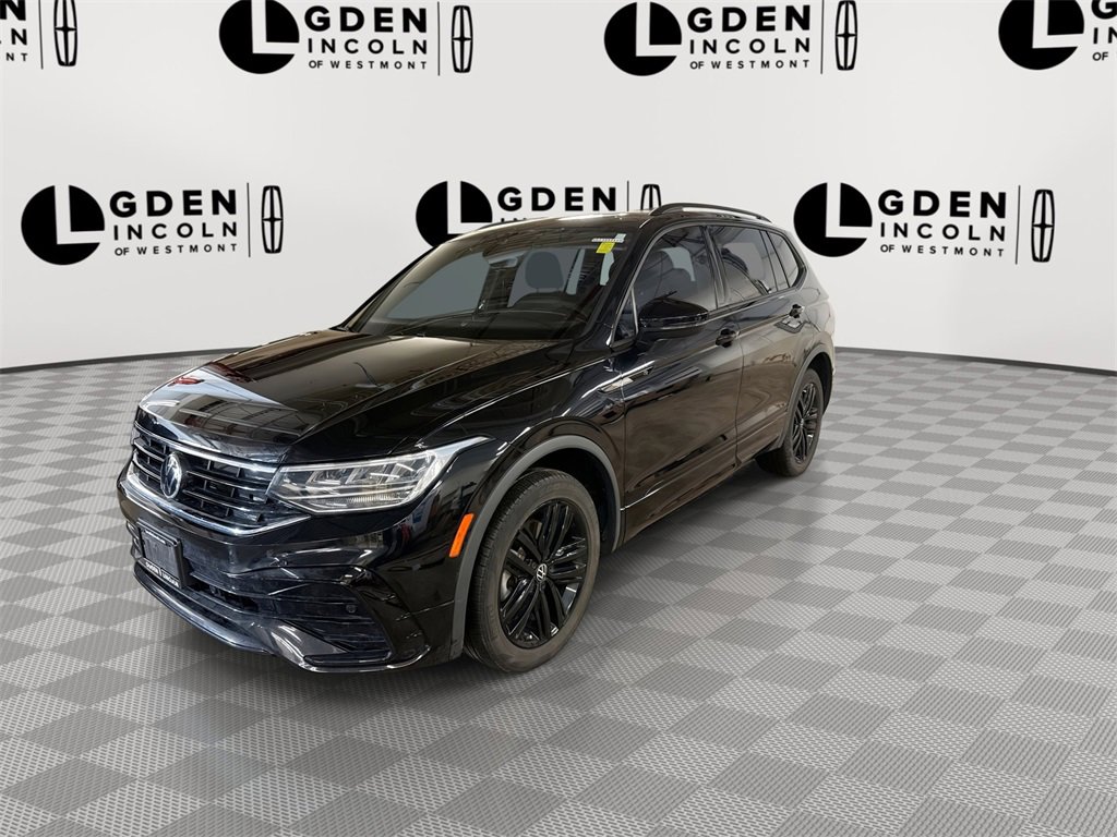 Used 2022 Volkswagen Tiguan SE R-Line image 4