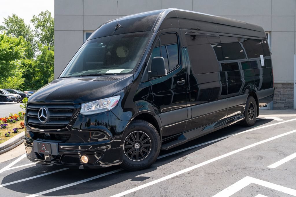 Used 2019 Mercedes-Benz Sprinter 170 image 2