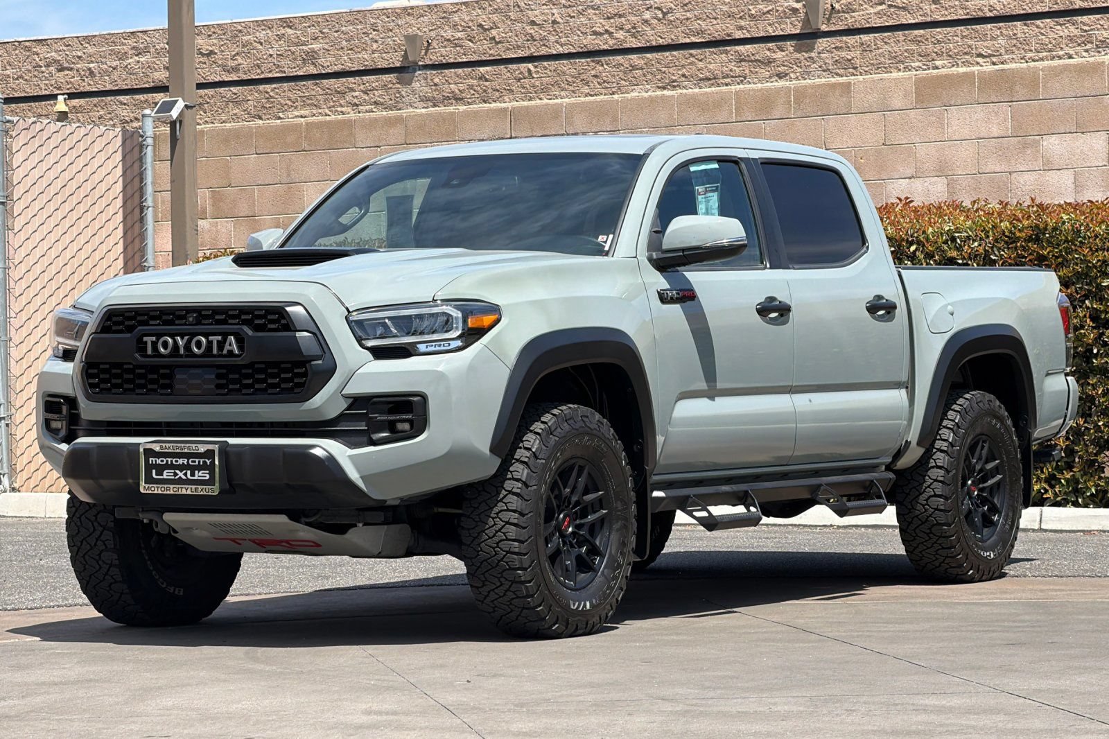 Used 2021 Toyota Tacoma TRD Pro AWD/4WD image 8
