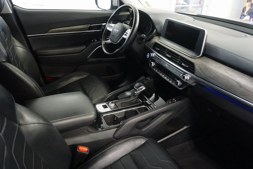 Used 2022 Kia Telluride SX w/ SX Prestige Package image 31