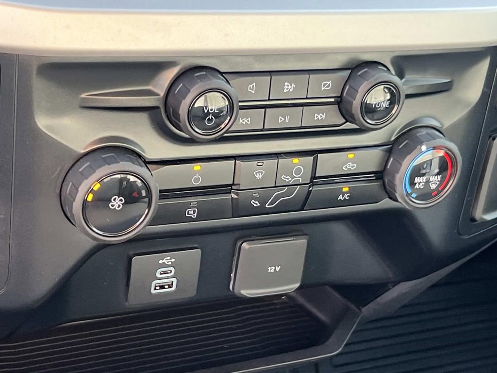 Used 2024 Ford F350 XL image 33