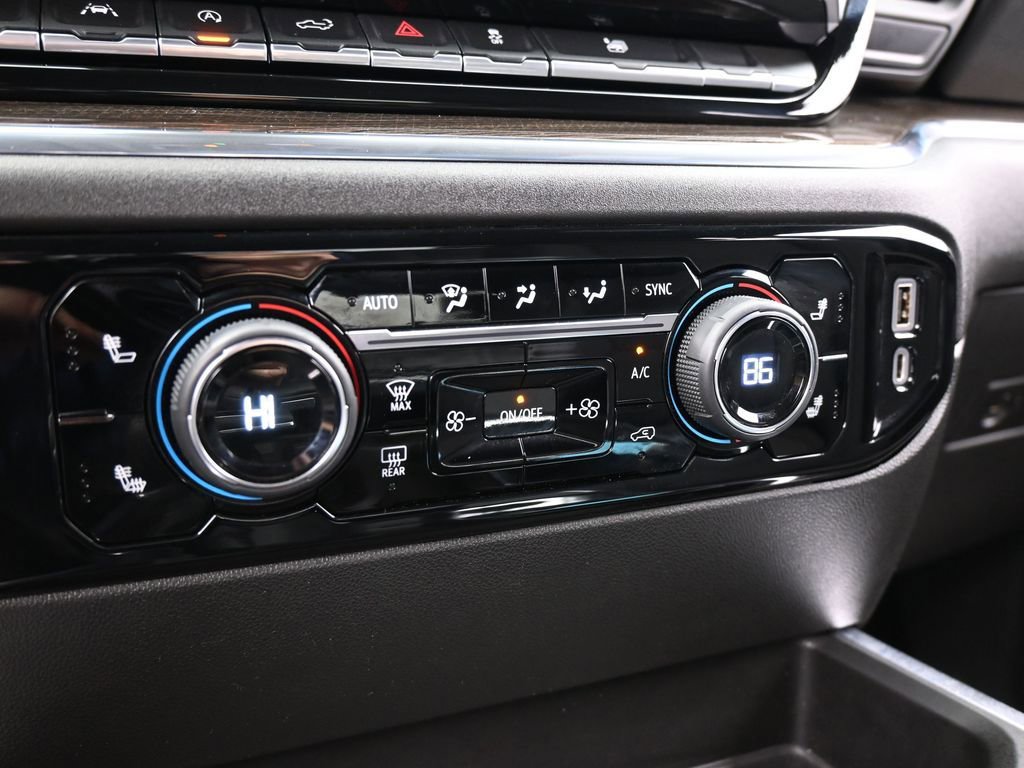 Used 2023 Chevrolet Silverado 1500 RST image 24