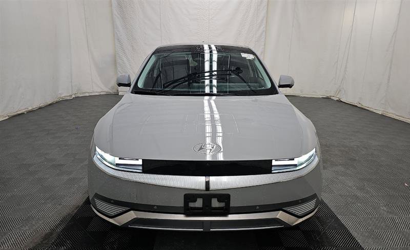 Used 2023 Hyundai Ioniq 5 Limited w/ Cargo Package image 2