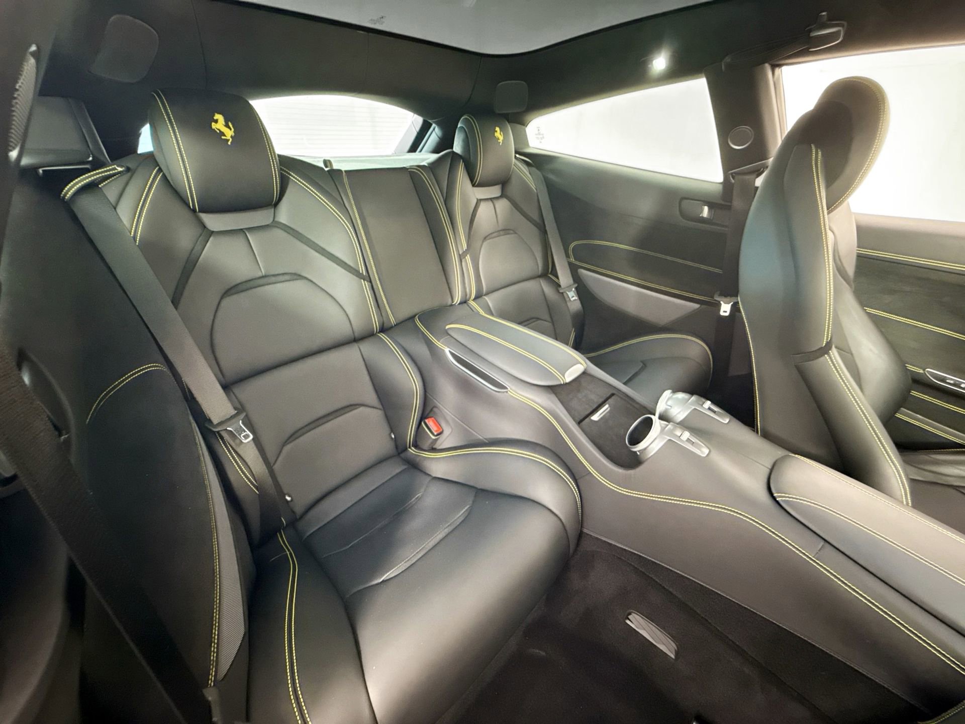 Certified 2019 Ferrari GTC4Lusso T RWD image 22