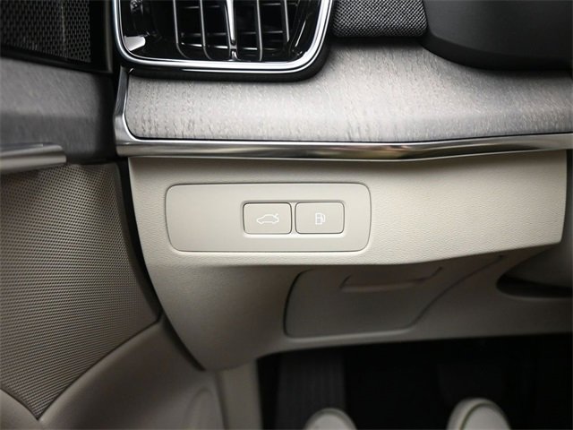 New 2026 Volvo XC90 T8 Ultra image 29