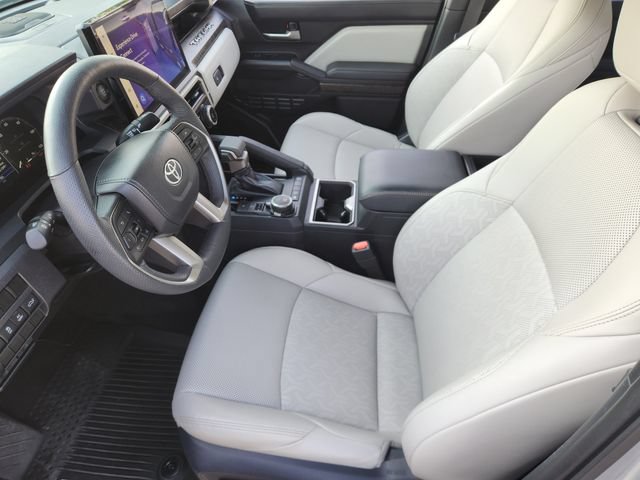 Certified 2025 Toyota Tacoma Limited AWD/4WD image 11