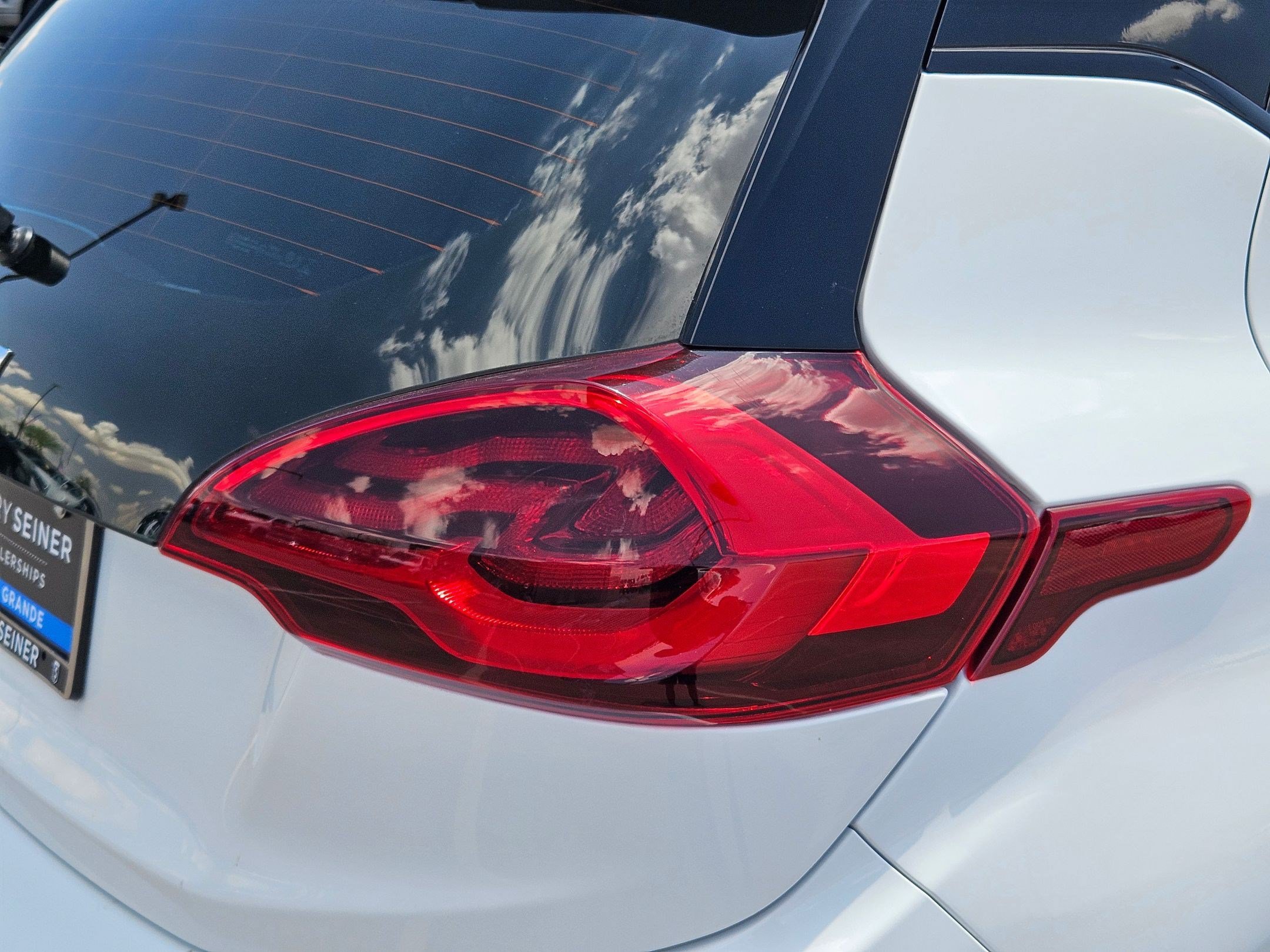 Certified 2019 Chevrolet Bolt Premier w/ Infotainment Package FWD image 12