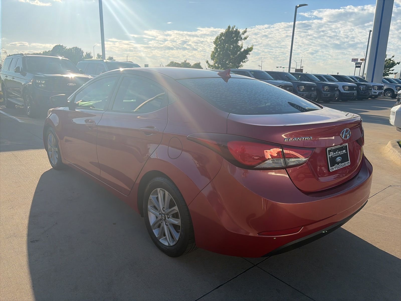 Used 2014 Hyundai Elantra SE w/ Option Group 02 image 3