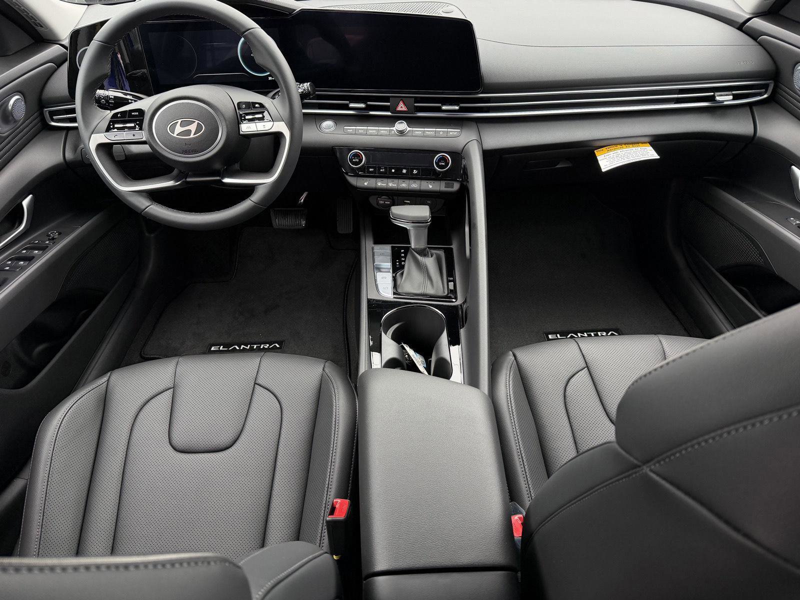 New 2026 Hyundai Elantra Limited w/ Cargo Package FWD image 6