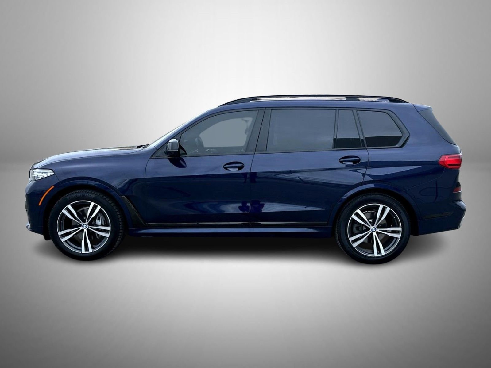 Used 2020 BMW X7 xDrive40i w/ M Sport Package image 8