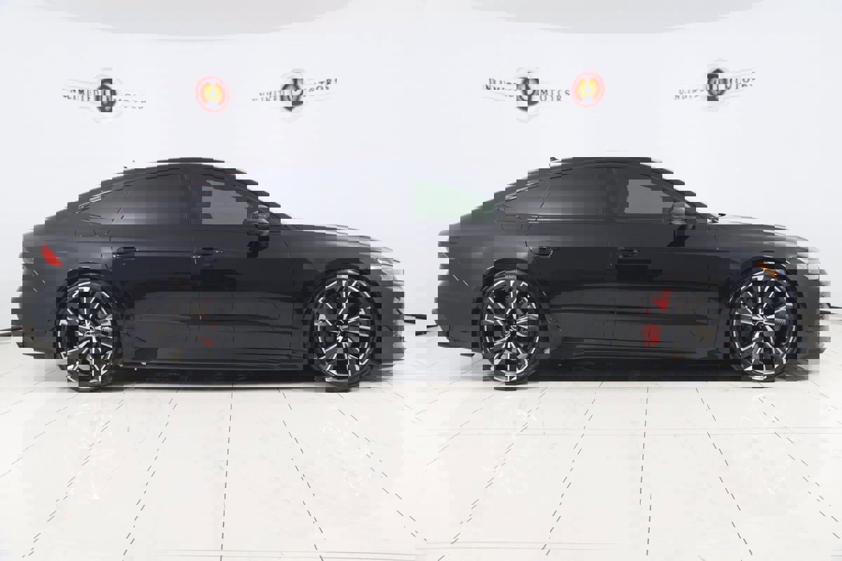 Used 2021 Audi RS 7 Sportback image 2