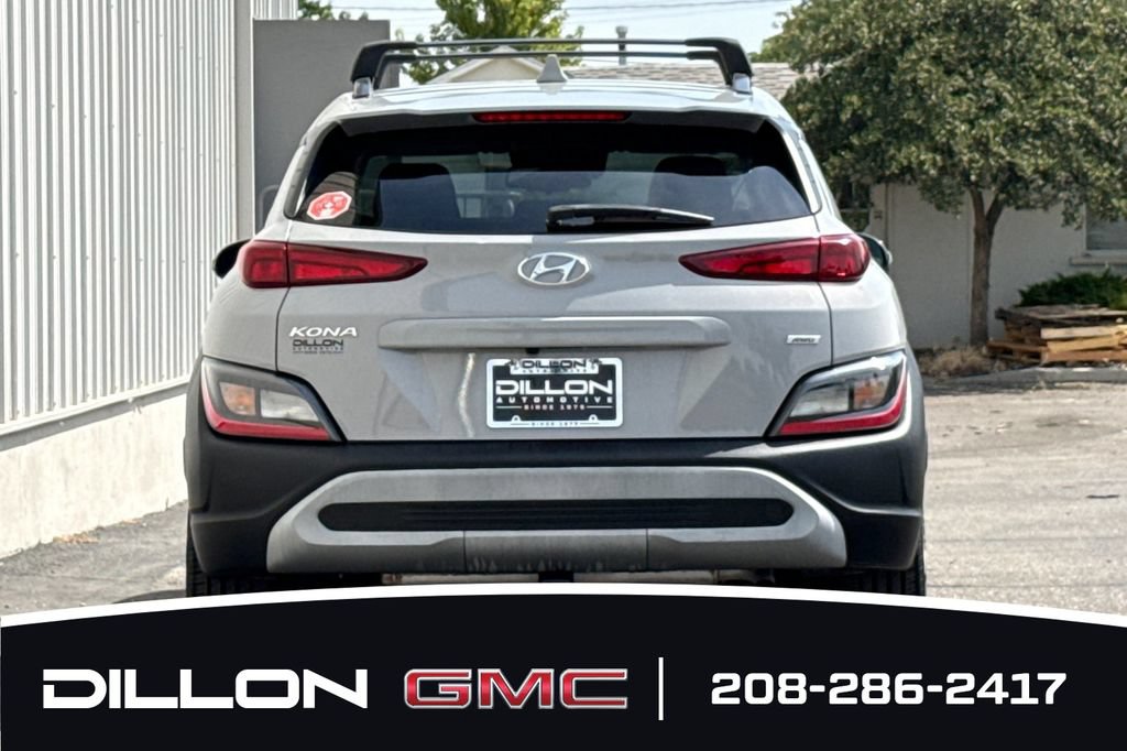 Used 2022 Hyundai Kona SEL w/ Cargo Package AWD/4WD image 5