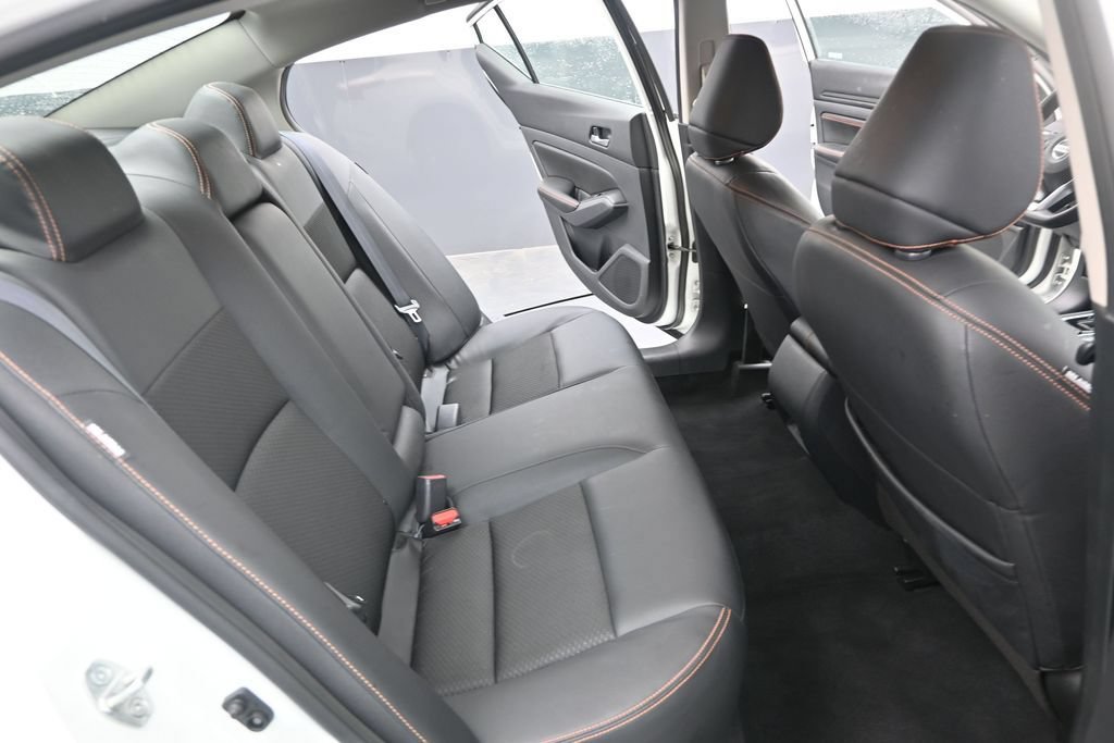 Used 2022 Nissan Altima 2.5 SR FWD image 30