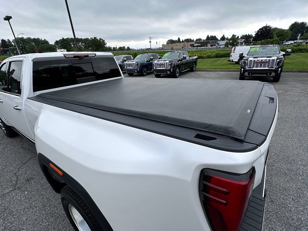 Certified 2024 GMC Sierra 3500 Denali Ultimate AWD/4WD image 44
