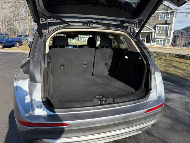 Used 2023 Lincoln Corsair AWD w/ Equipment Group 101A image 11