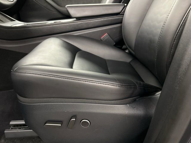 Used 2024 Tesla Model Y Long Range image 7