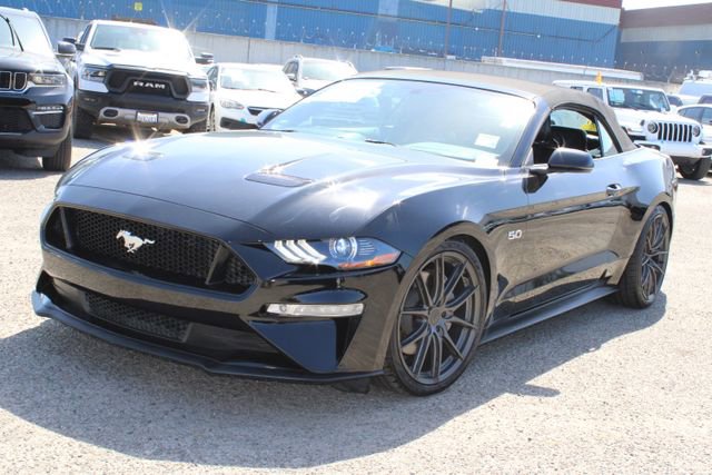 Used 2018 Ford Mustang GT Premium w/ Equipment Group 401A RWD image 9