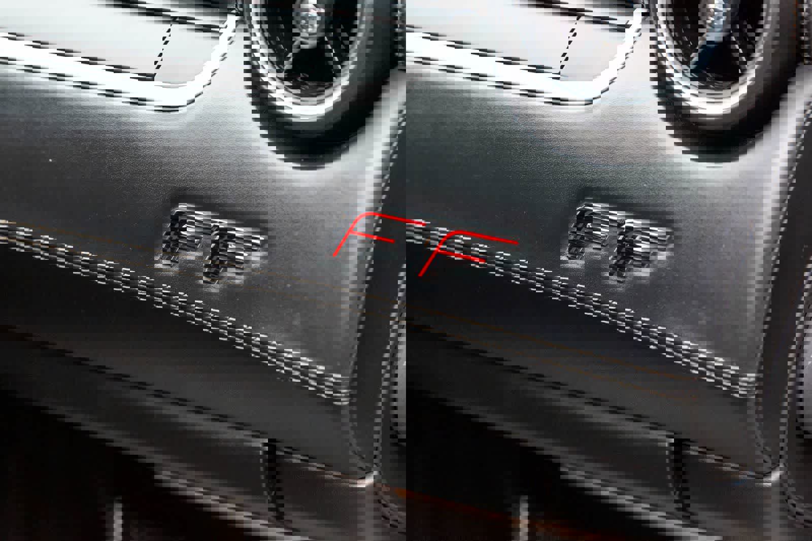 Used 2015 Ferrari FF image 7