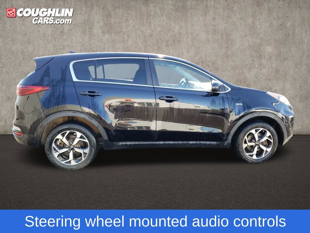 Used 2022 Kia Sportage LX image 10