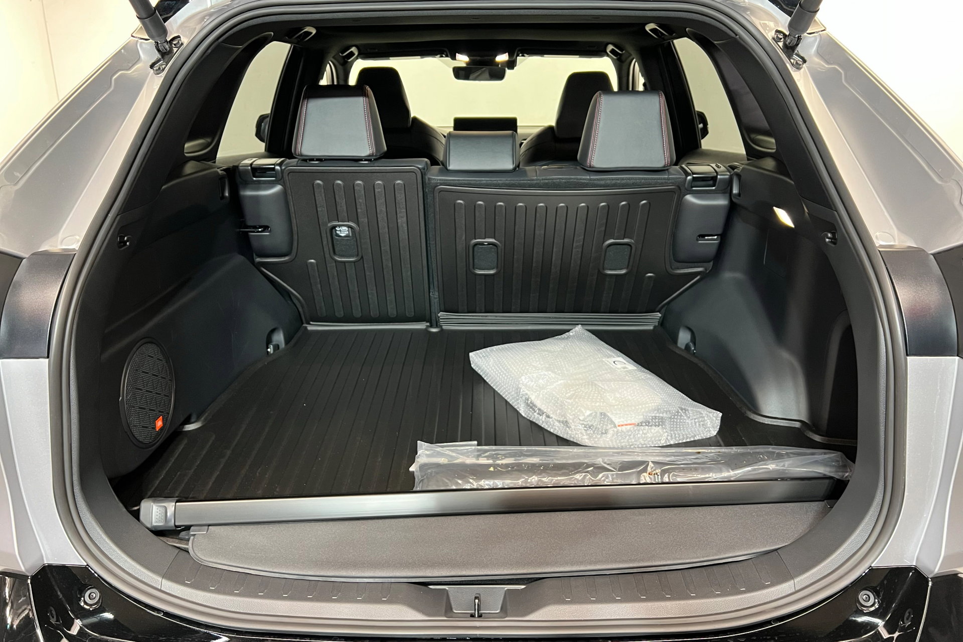 Certified 2025 Toyota RAV4 XSE image 22