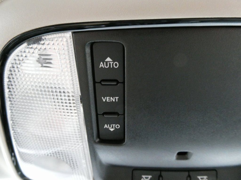 Used 2022 Dodge Durango SXT w/ Trailer Tow Group IV image 33