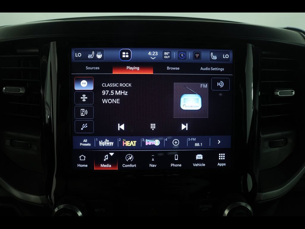 Used 2022 RAM 1500 Big Horn AWD/4WD image 29