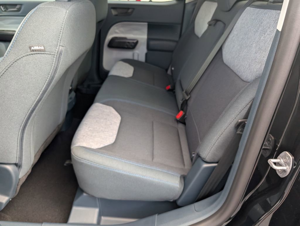 New 2025 Ford Maverick XLT w/ XLT Luxury Package FWD image 7