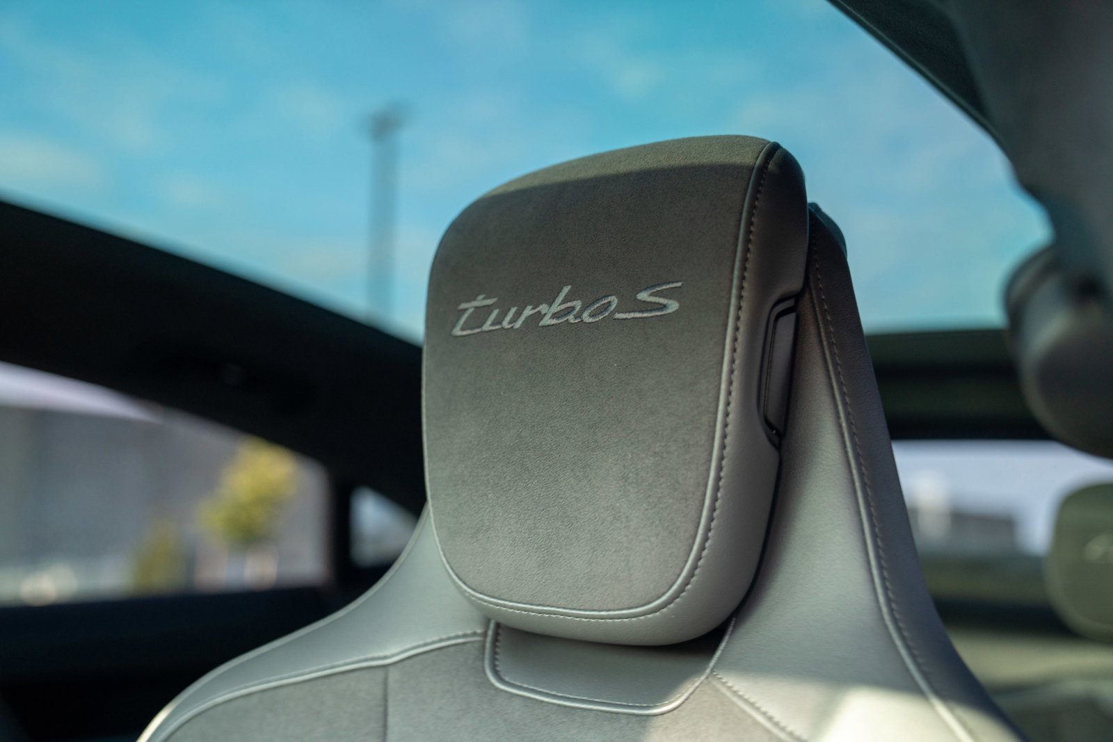 Certified 2024 Porsche Taycan Turbo S AWD/4WD image 13