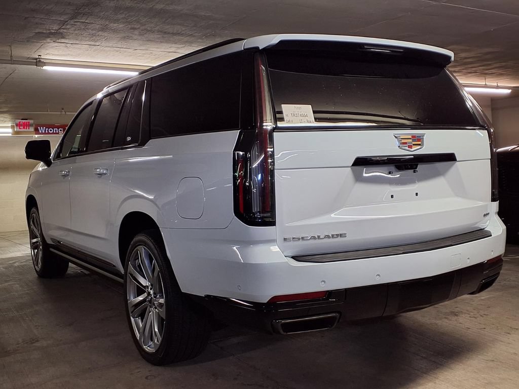 New 2026 Cadillac Escalade ESV Platinum Sport AWD/4WD image 9