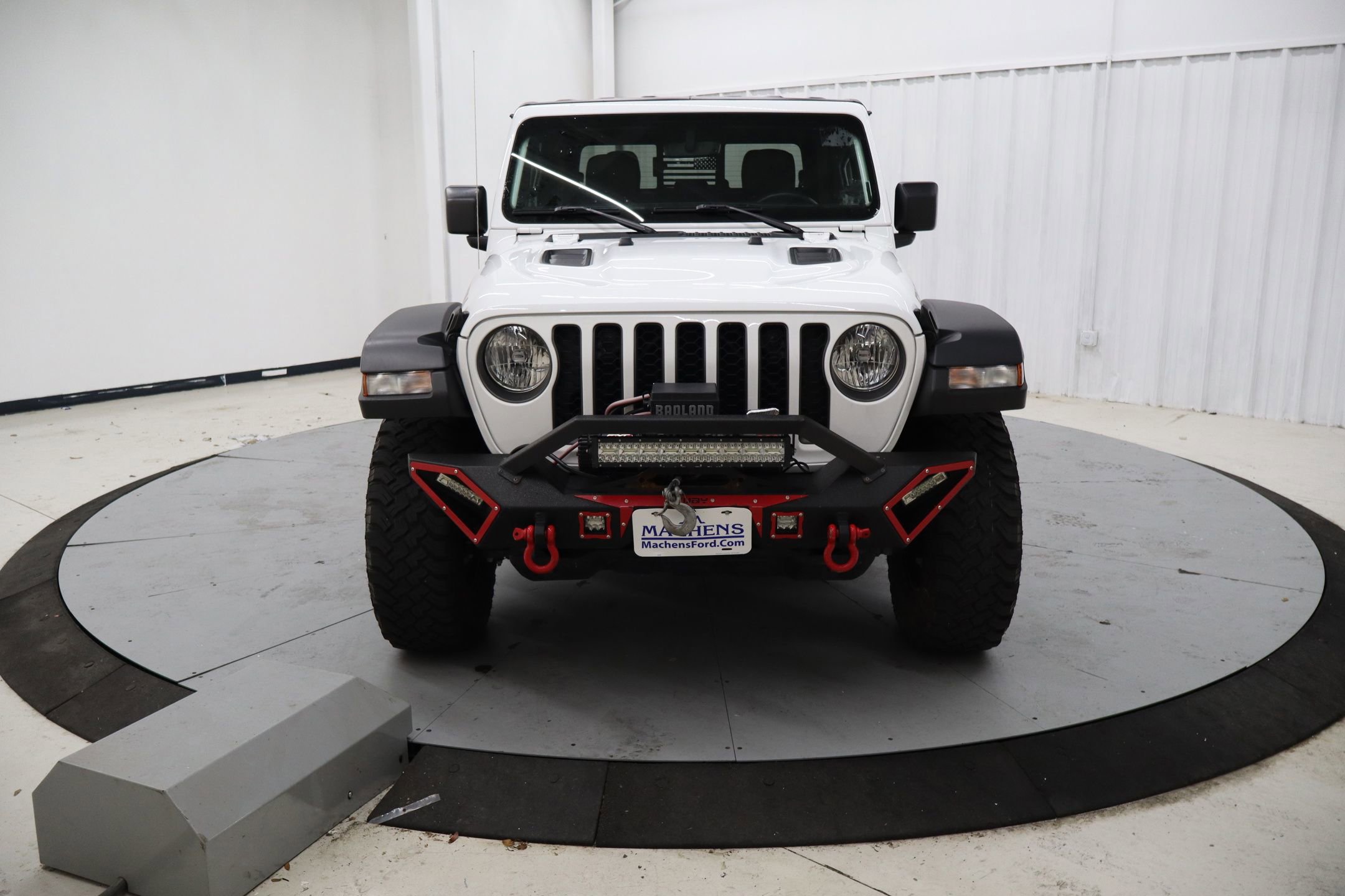 Used 2022 Jeep Gladiator Rubicon w/ Trailer Tow Package image 11