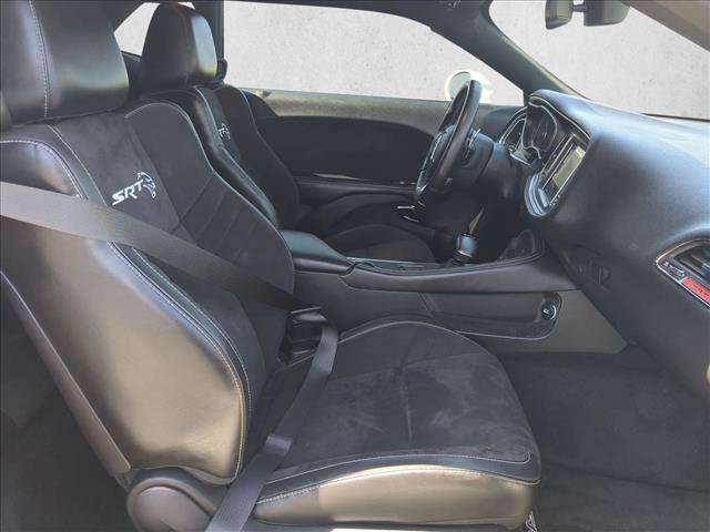 Used 2018 Dodge Challenger SRT Hellcat RWD image 15