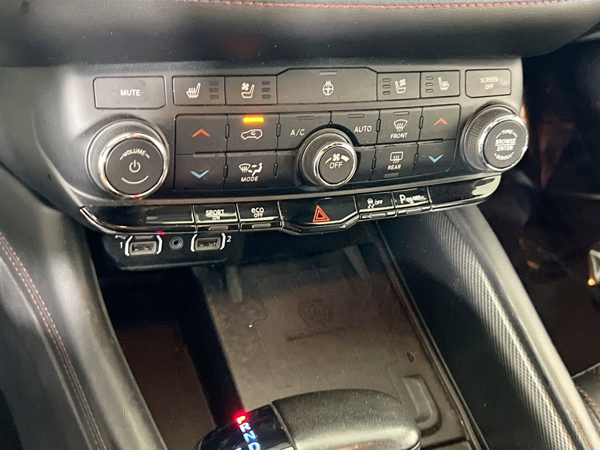 Used 2022 Dodge Durango R/T w/ Blacktop Package image 16