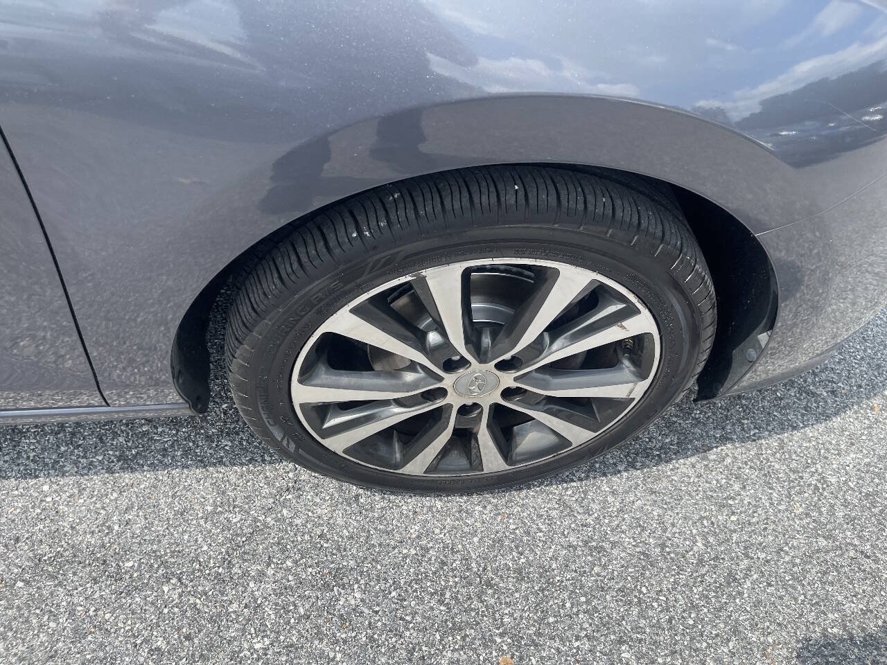 Used 2018 Hyundai Elantra GT FWD image 25