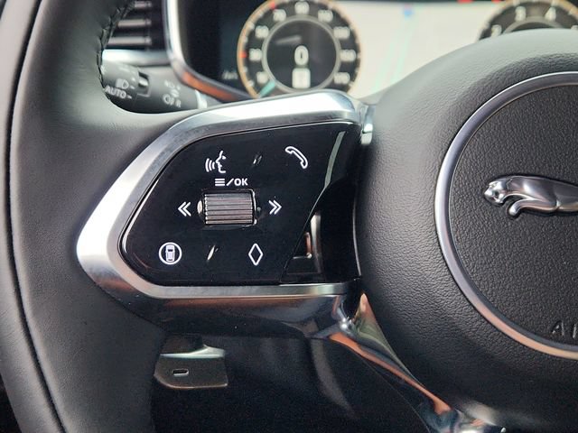 Used 2026 Jaguar F-PACE R-Dynamic S AWD/4WD image 38