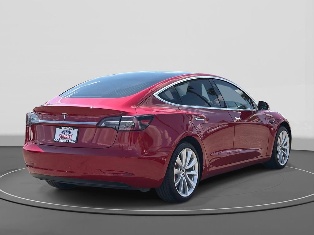 Used 2018 Tesla Model 3 Long Range image 4