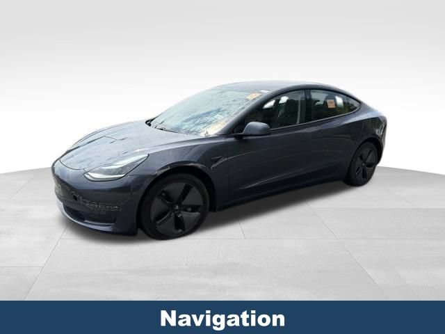 Used 2019 Tesla Model 3 Standard Range Plus RWD image 4