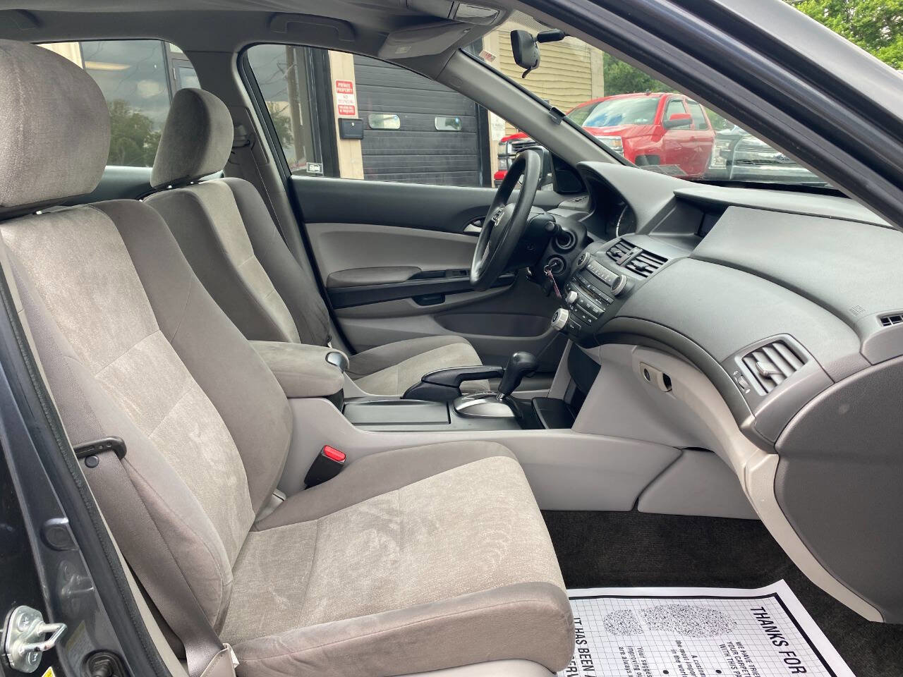 Used 2010 Honda Accord LX image 28