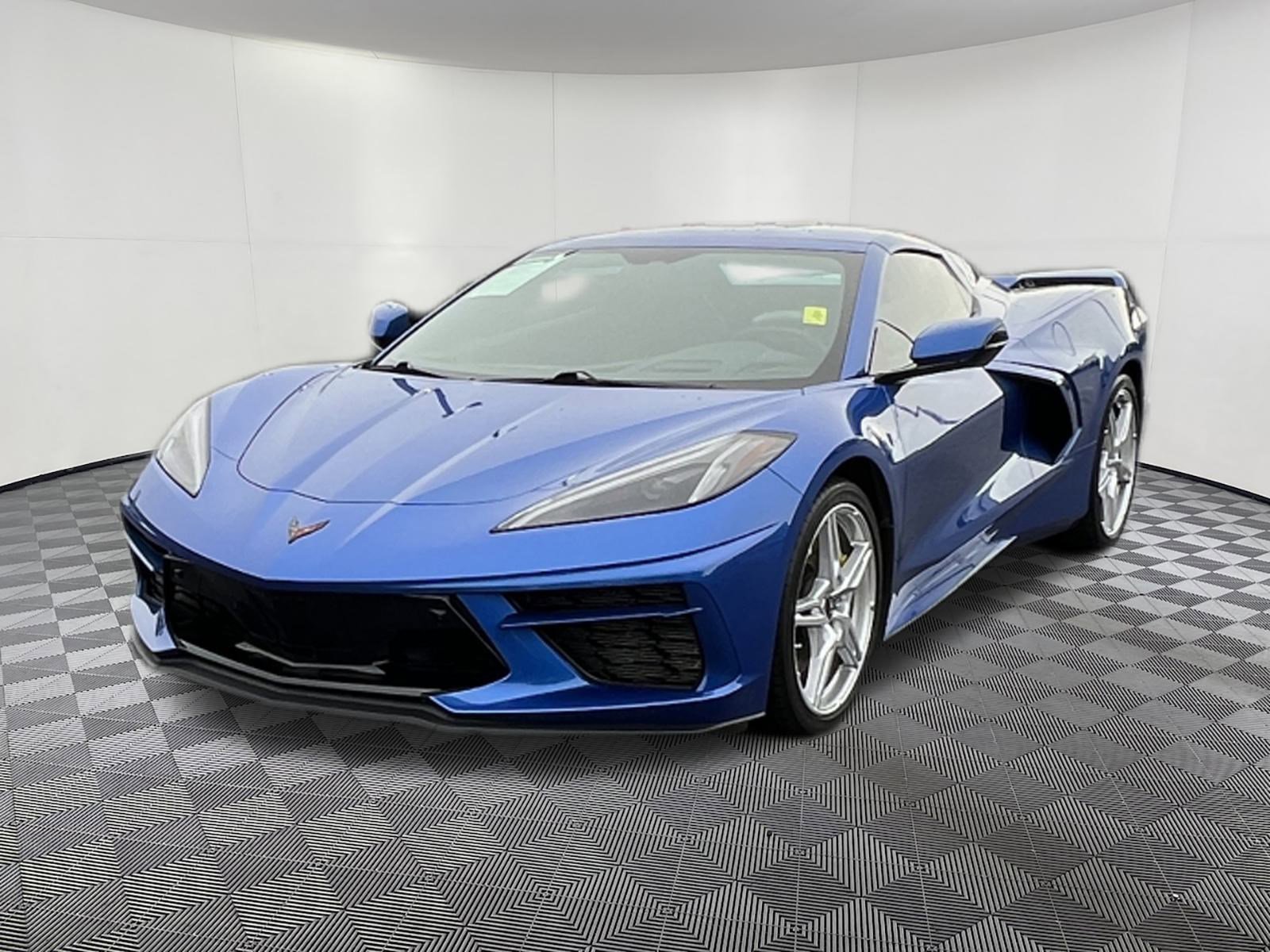 Used 2021 Chevrolet Corvette Stingray Preferred Conv w/ 2LT image 3