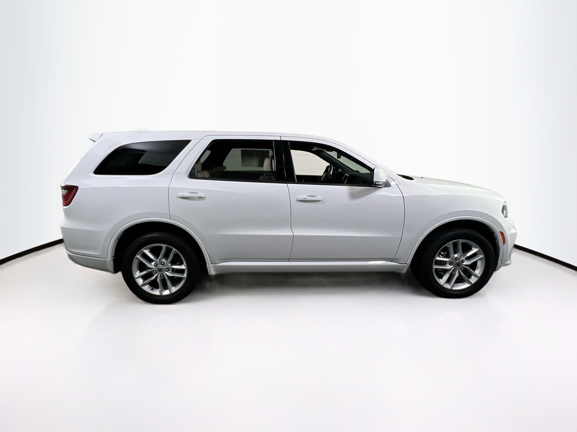 Used 2022 Dodge Durango GT image 4